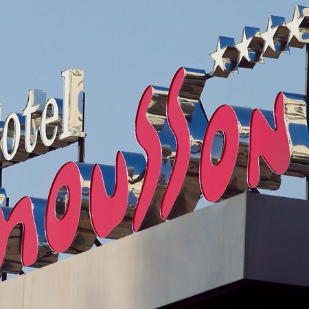 Hotel Mousson ミハロフツェ エクステリア 写真