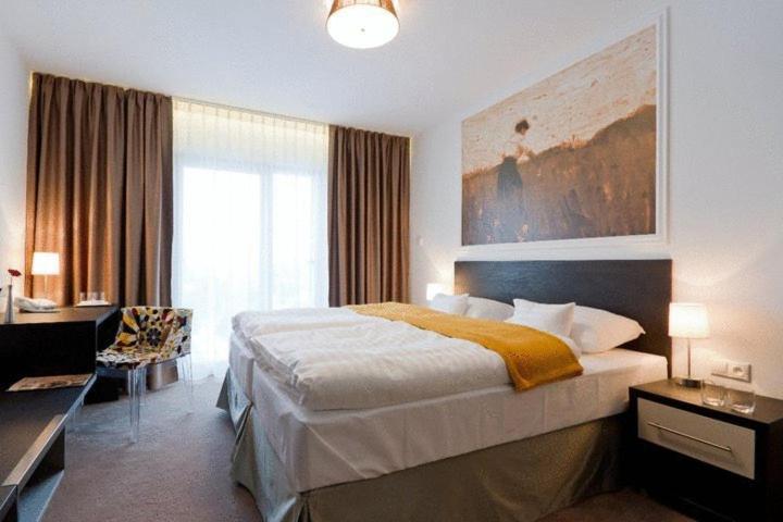 Hotel Mousson ミハロフツェ エクステリア 写真